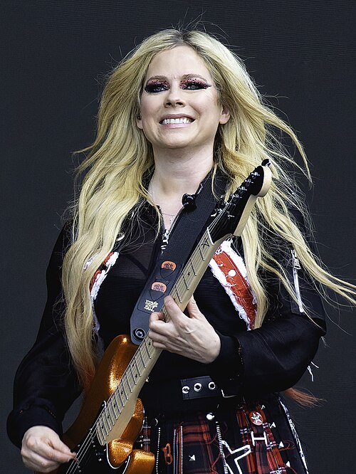 Avril Ramona Lavigne