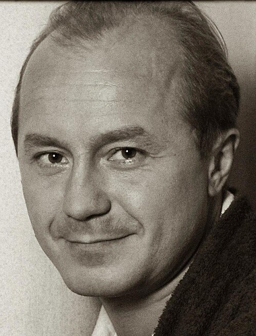 Андрей Панин