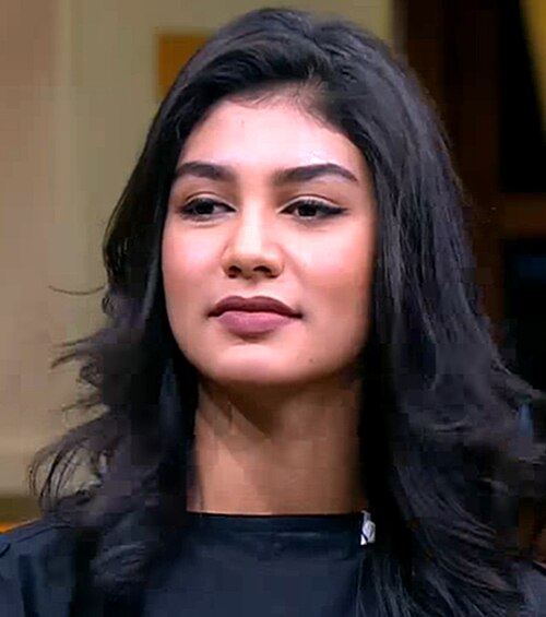 Jihane Almira