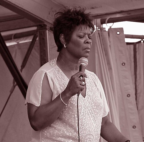 Irma Lee