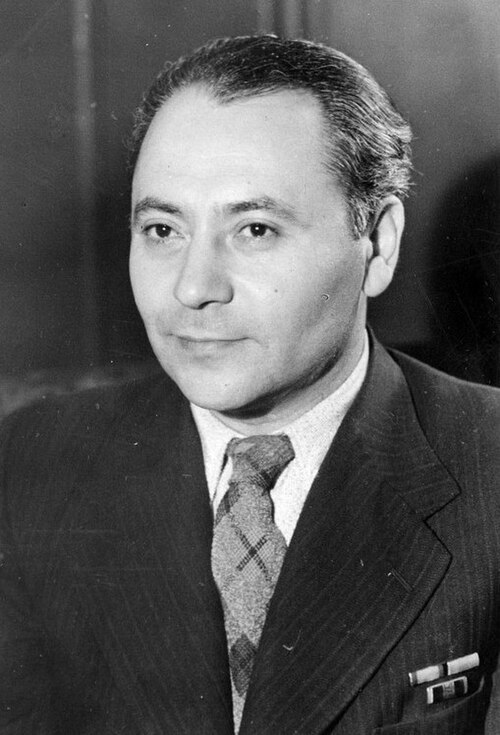 Лев Свердлин