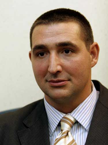 Оливер Ду